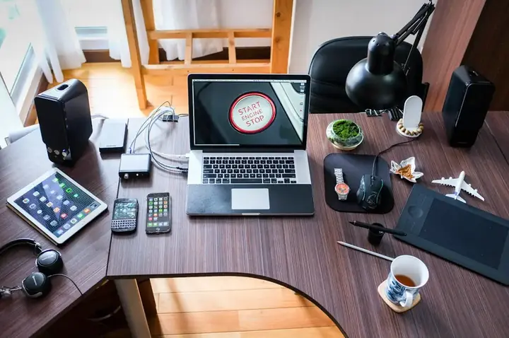 5 Signs You Need a CRM Now